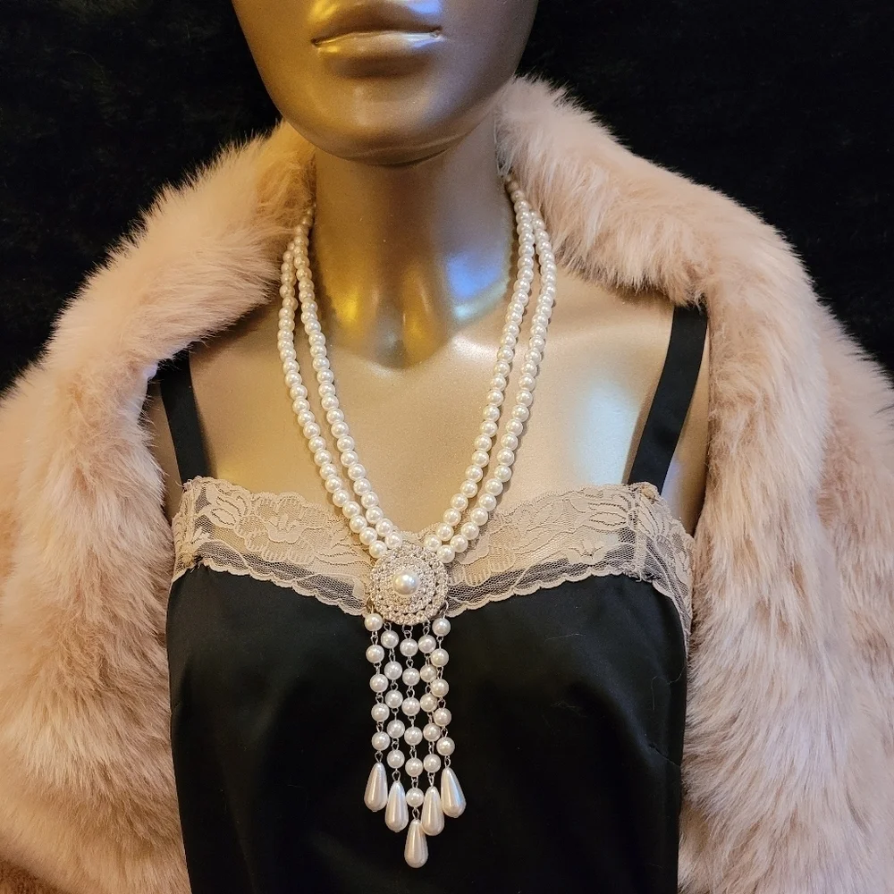 NWT Pearl Crystal Tassel Art Deco Silver Necklace & Earrings Set